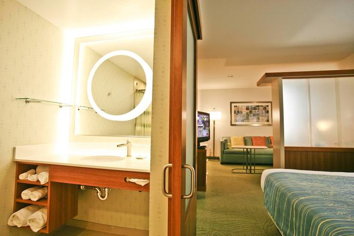 Imagen de la habitación del Hotel SpringHill Suites Temecula Valley Wine Country. Foto 13