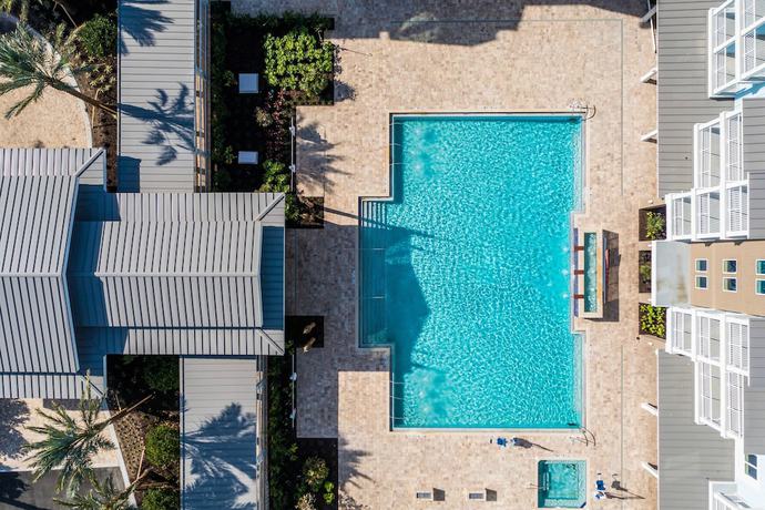 Imagen de los interiores del Hotel SpringHill Suites by Marriott Amelia Island. Foto 13