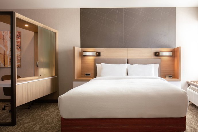 Imagen de la habitación del Hotel SpringHill Suites by Marriott Ames. Foto 15