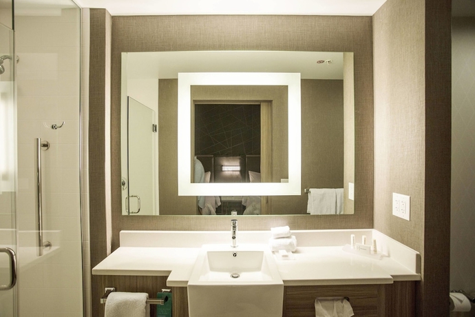 Imagen de la habitación del Hotel SpringHill Suites by Marriott Athens Downtown/University Area. Foto 4