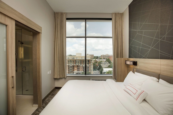 Imagen de la habitación del Hotel SpringHill Suites by Marriott Athens Downtown/University Area. Foto 7