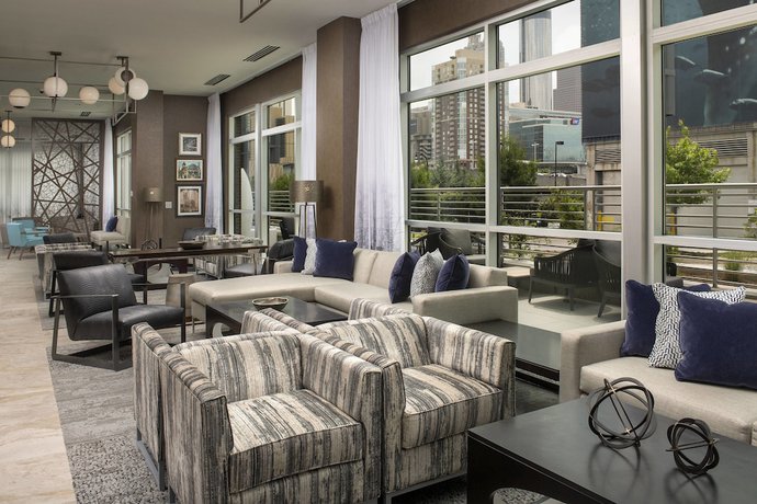 Imagen de los interiores del Hotel SpringHill Suites by Marriott Atlanta Downtown. Foto 17