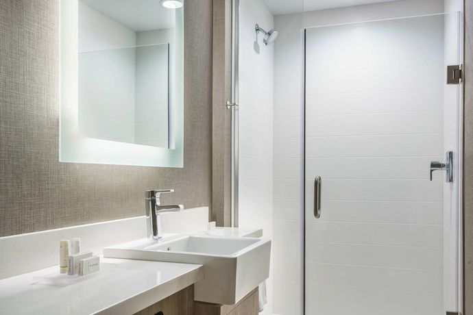 Imagen de la habitación del Hotel SpringHill Suites by Marriott Belmont Redwood Shores. Foto 4