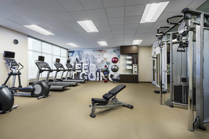 Imagen de los interiores del Hotel SpringHill Suites by Marriott Belmont Redwood Shores. Foto 16