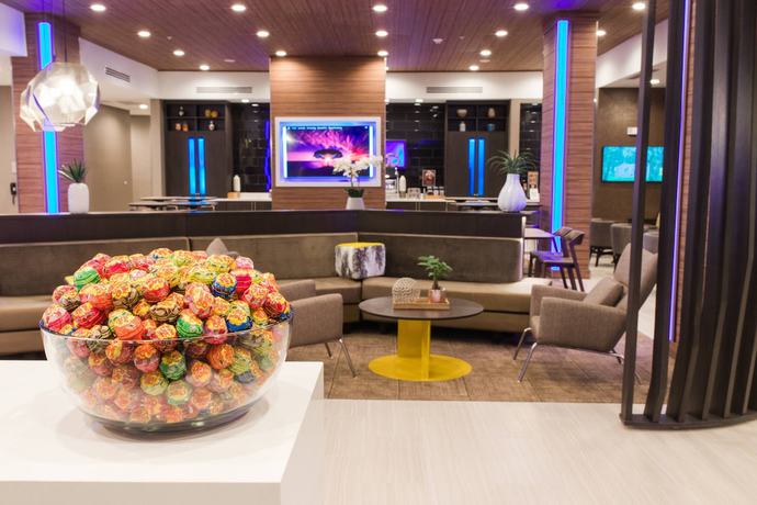 Imagen de los interiores del Hotel SpringHill Suites by Marriott Birmingham Gardendale. Foto 13