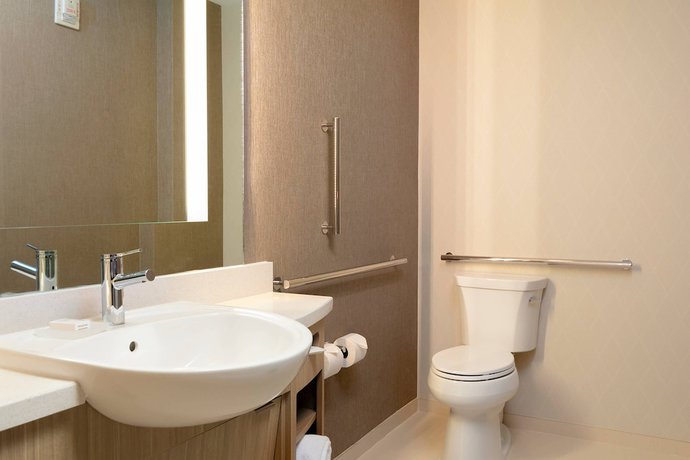 Imagen de la habitación del Hotel SpringHill Suites by Marriott Cape Canaveral Cocoa Beach. Foto 13