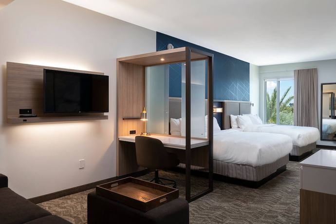 Imagen de la habitación del Hotel SpringHill Suites by Marriott Cape Canaveral Cocoa Beach. Foto 19