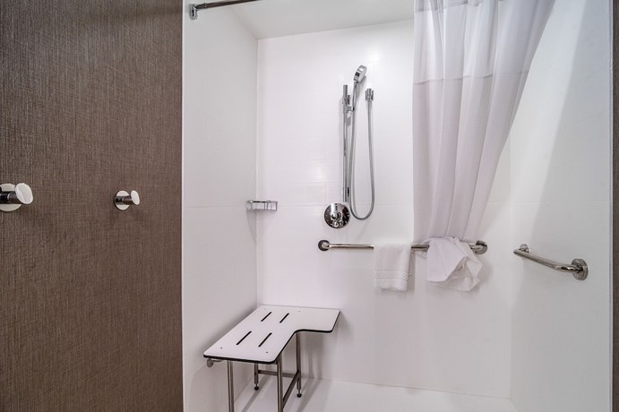 Imagen de la habitación del Hotel SpringHill Suites by Marriott Charleston Airport and Convention Center. Foto 14