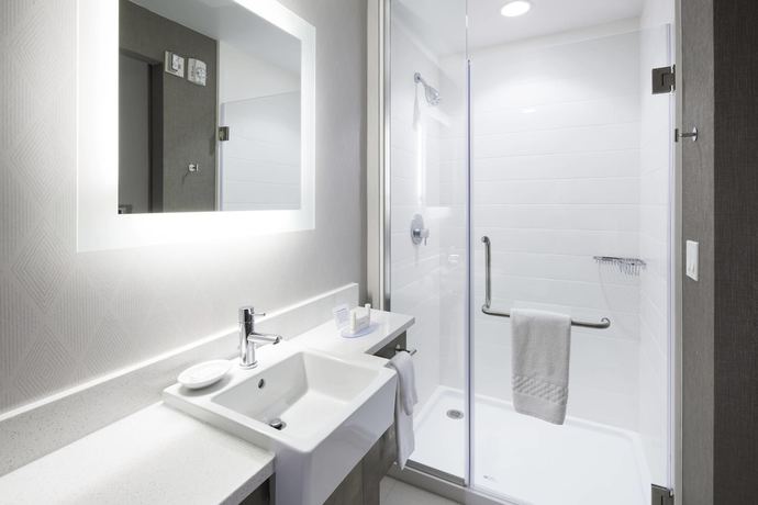 Imagen de la habitación del Hotel SpringHill Suites by Marriott Clearwater Beach. Foto 15