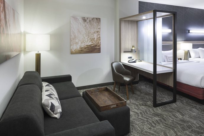 Imagen de la habitación del Hotel SpringHill Suites by Marriott Clearwater Beach. Foto 16