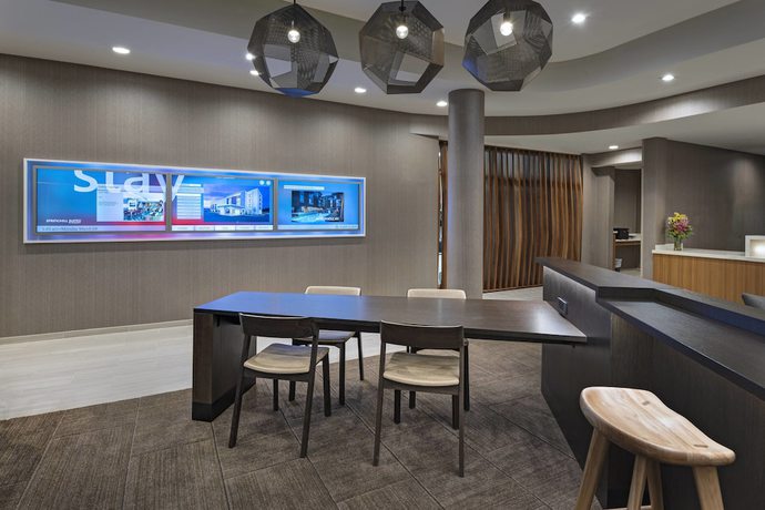 Imagen de los interiores del Hotel SpringHill Suites by Marriott Denver West/Golden. Foto 16