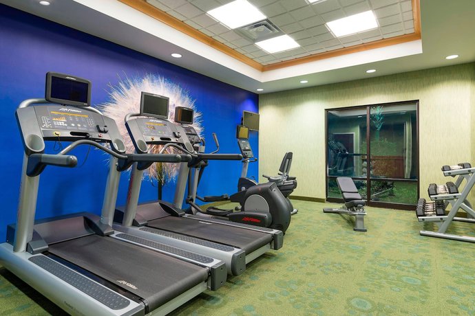 Imagen de los interiores del Hotel SpringHill Suites by Marriott Fort Myers Airport. Foto 17