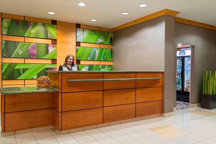 Imagen de los interiores del Hotel SpringHill Suites by Marriott Fort Myers Airport. Foto 20