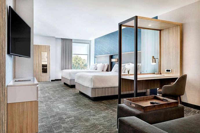 Imagen de la habitación del Hotel SpringHill Suites by Marriott Fort Myers Estero. Foto 7