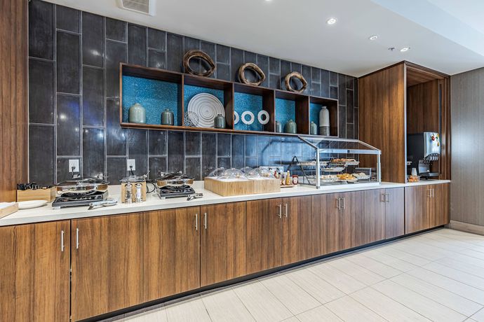 Imagen del bar/restaurante del Hotel SpringHill Suites by Marriott Fort Wayne North. Foto 3