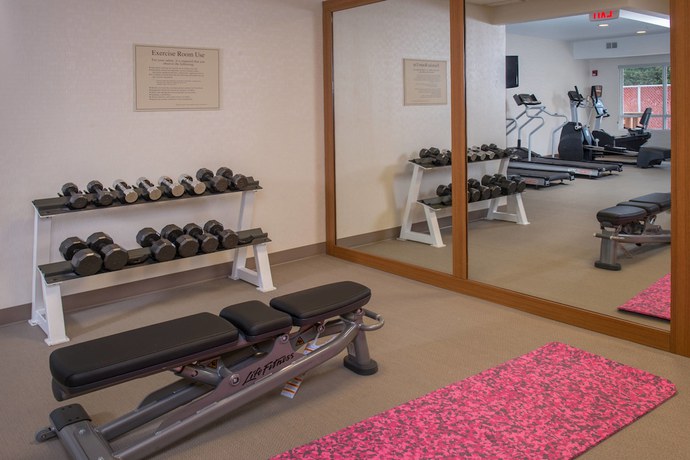 Imagen de los interiores del Hotel SpringHill Suites by Marriott Herndon Reston. Foto 19