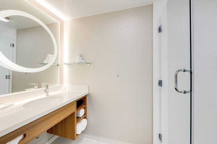 Imagen de la habitación del Hotel SpringHill Suites by Marriott Houston The Woodlands. Foto 13