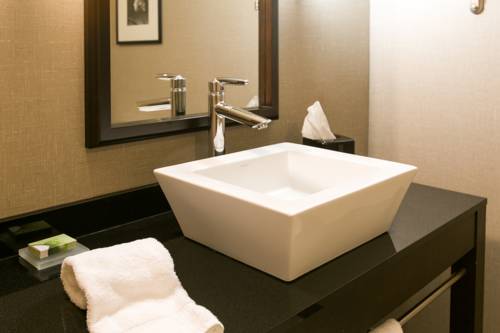 Imagen de la habitación del Hotel SpringHill Suites by Marriott Indianapolis Airport/Plainfield. Foto 2