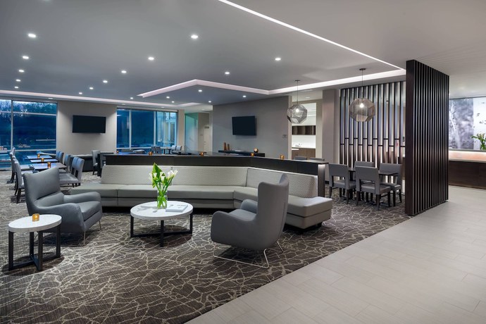Imagen de los interiores del Hotel SpringHill Suites by Marriott Indianapolis Westfield. Foto 18