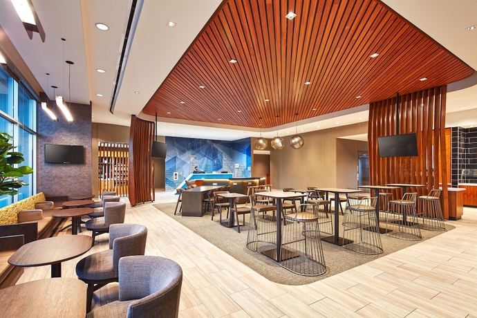Imagen del bar/restaurante del Hotel SpringHill Suites by Marriott Los Angeles Downey. Foto 2