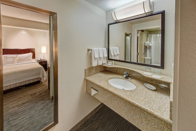 Imagen de la habitación del Hotel SpringHill Suites by Marriott Naples. Foto 15
