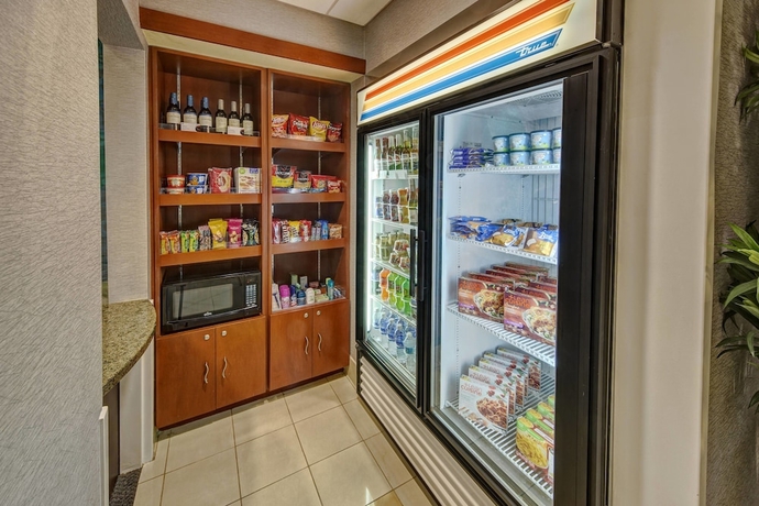 Imagen general del Hotel SpringHill Suites by Marriott Naples. Foto 2