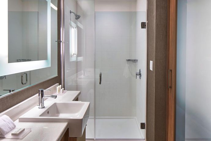 Imagen de la habitación del Hotel SpringHill Suites by Marriott Nashville Downtown/Convention Center. Foto 5