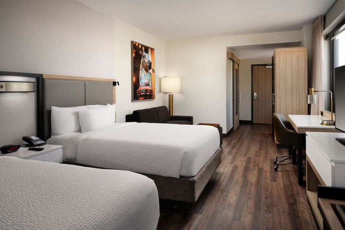 Imagen de la habitación del Hotel SpringHill Suites by Marriott New Orleans Downtown/Canal Street. Foto 8