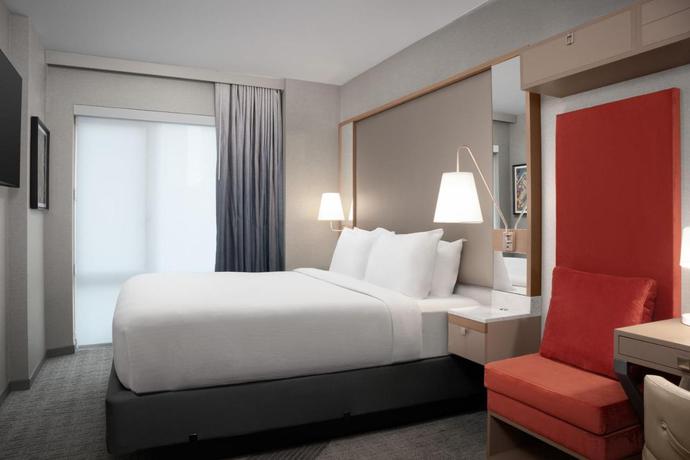 Imagen de la habitación del Hotel SpringHill Suites by Marriott New York Manhattan Times Square. Foto 6
