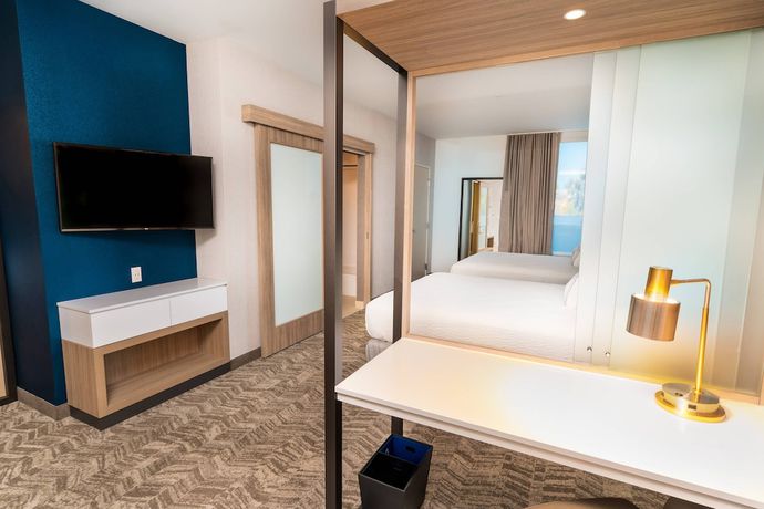 Imagen de la habitación del Hotel SpringHill Suites by Marriott Newark Fremont. Foto 13