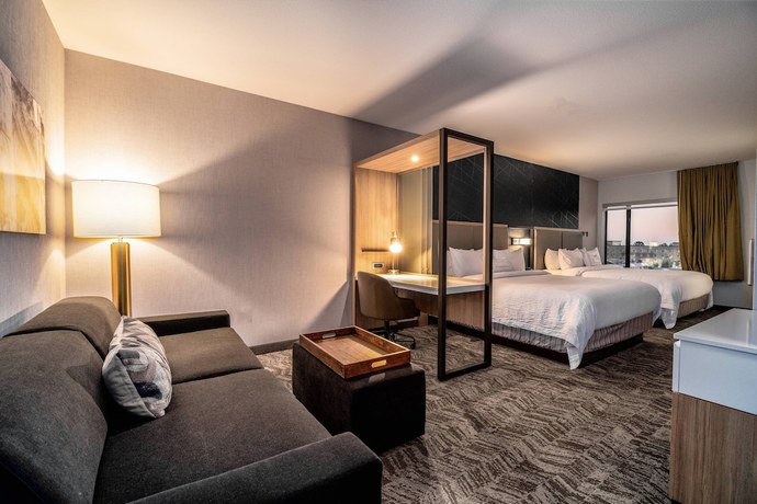 Imagen de la habitación del Hotel SpringHill Suites by Marriott Oakland Airport. Foto 12
