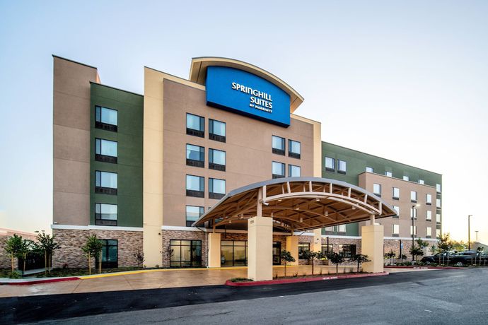 Imagen general del Hotel SpringHill Suites by Marriott Oakland Airport. Foto 1