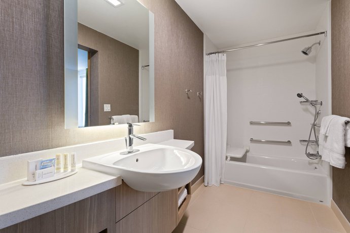 Imagen de la habitación del Hotel SpringHill Suites by Marriott Ocala. Foto 10