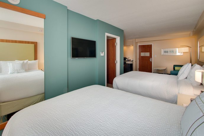 Imagen de la habitación del Hotel SpringHill Suites by Marriott Orlando Lake Buena Vista South. Foto 8