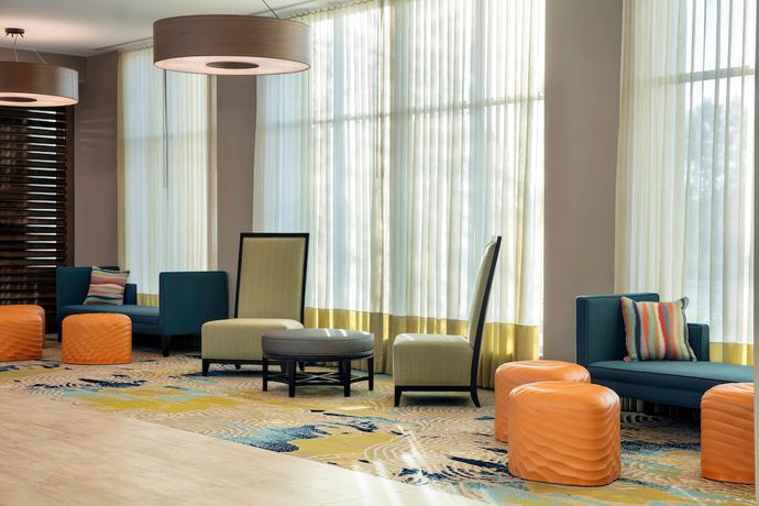 Imagen de los interiores del Hotel SpringHill Suites by Marriott Orlando Theme Parks/Lake Buena Vista. Foto 18