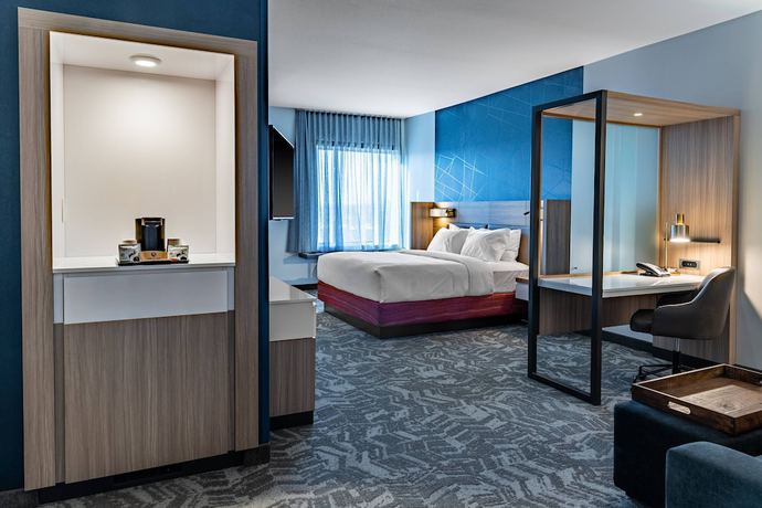 Imagen de la habitación del Hotel SpringHill Suites by Marriott Overland Park Leawood. Foto 2