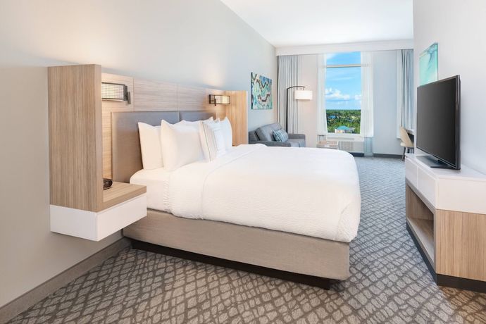 Imagen de la habitación del Hotel SpringHill Suites by Marriott Panama City Beach Beachfront. Foto 6