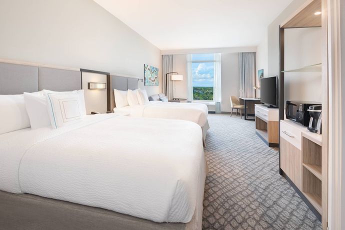 Imagen de la habitación del Hotel SpringHill Suites by Marriott Panama City Beach Beachfront. Foto 17