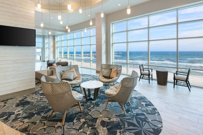 Imagen de los interiores del Hotel SpringHill Suites by Marriott Panama City Beach Beachfront. Foto 20