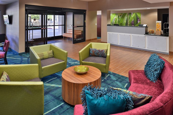 Imagen de los interiores del Hotel SpringHill Suites by Marriott Pasadena / Arcadia. Foto 15