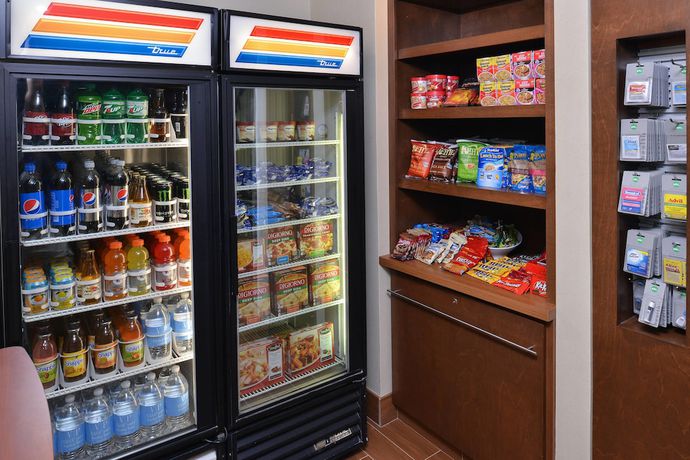 Imagen de los interiores del Hotel SpringHill Suites by Marriott Pasadena / Arcadia. Foto 18