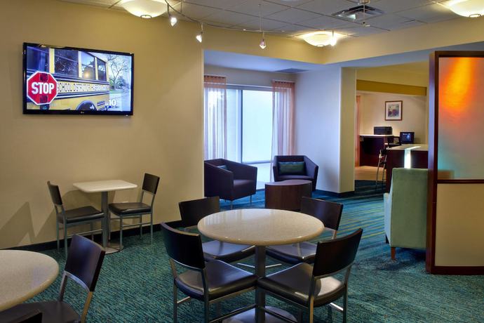 Imagen del bar/restaurante del Hotel SpringHill Suites by Marriott Philadelphia Plymouth Meeting. Foto 2