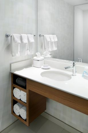 Imagen de la habitación del Hotel SpringHill Suites by Marriott Pittsburgh Bakery Square. Foto 4