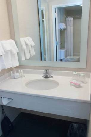 Imagen de la habitación del Hotel SpringHill Suites by Marriott Pittsburgh Monroeville. Foto 7