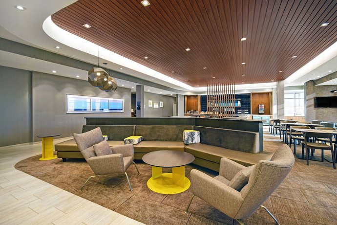 Imagen de los interiores del Hotel SpringHill Suites by Marriott St. Paul Arden Hills. Foto 16