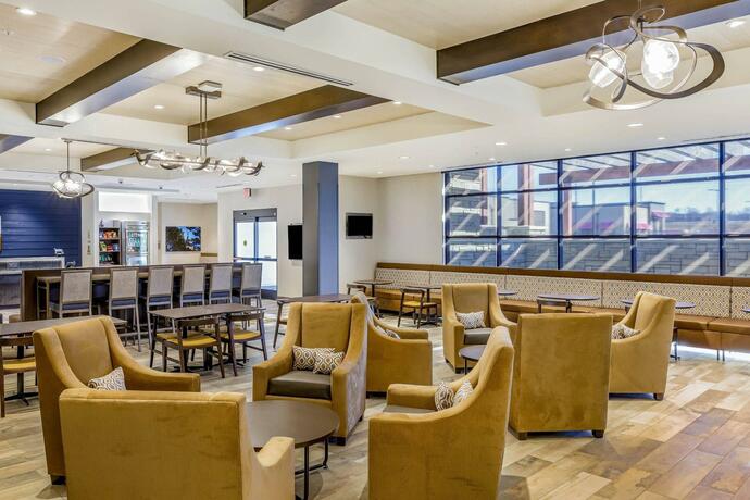 Imagen general del Hotel SpringHill Suites by Marriott Topeka Southwest. Foto 9