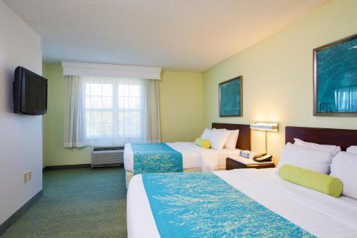 Imagen de la habitación del Hotel SpringHill Suites by Marriott Williamsburg. Foto 6