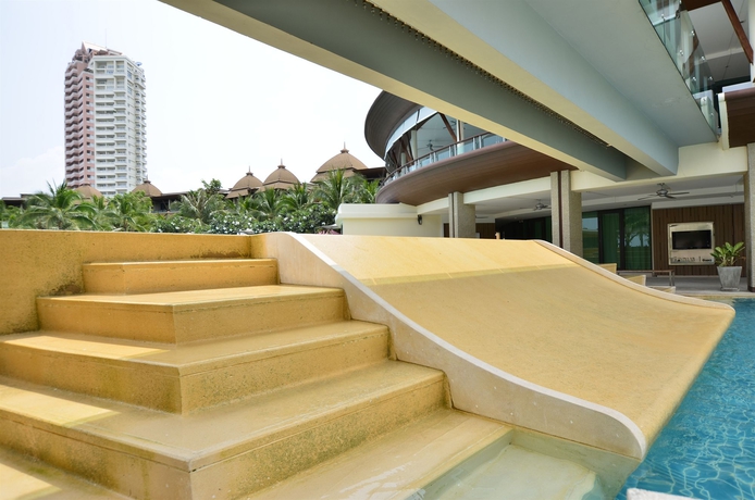 Imagen de los exteriores del Hotel Springfield At Sea Resort and Spa. Foto 9