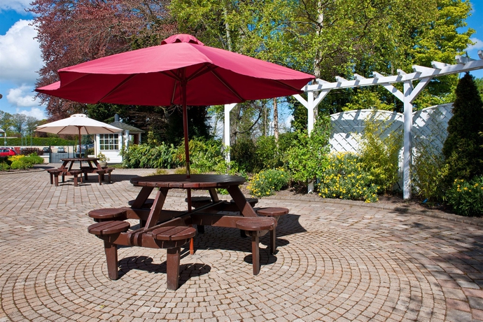 Imagen de los exteriores del Hotel Springfield. Foto 10