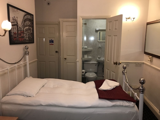 Imagen de la habitación del Hotel Springfield London. Foto 4